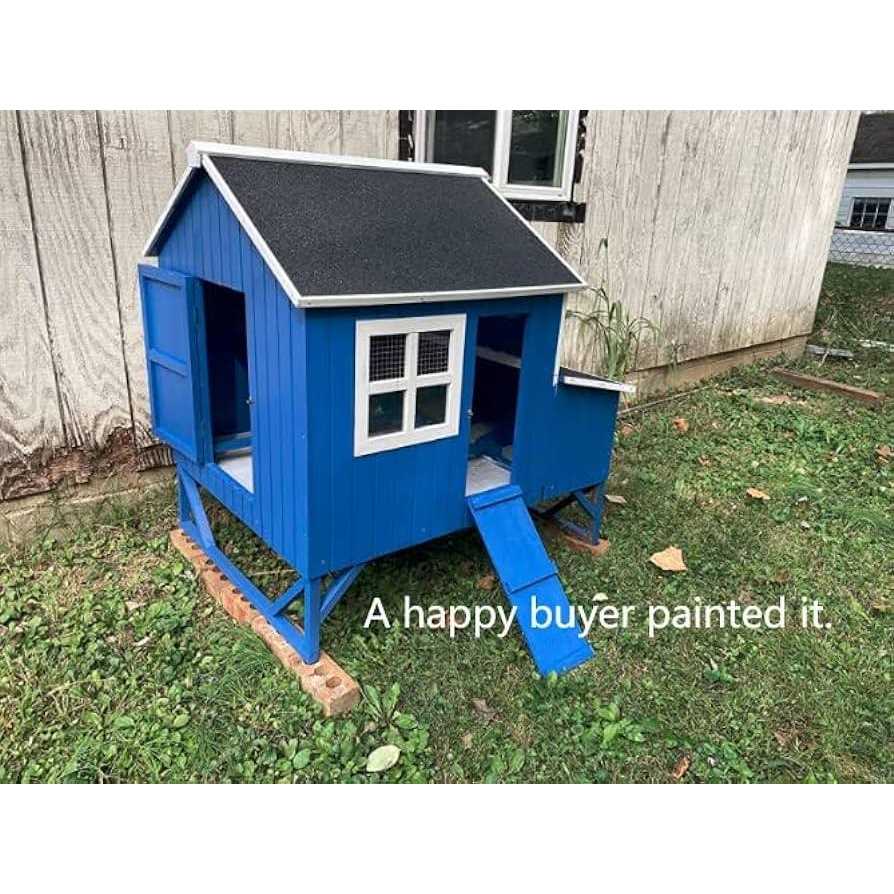 Large Wood Chicken Coop with 3 Nesting Box H103