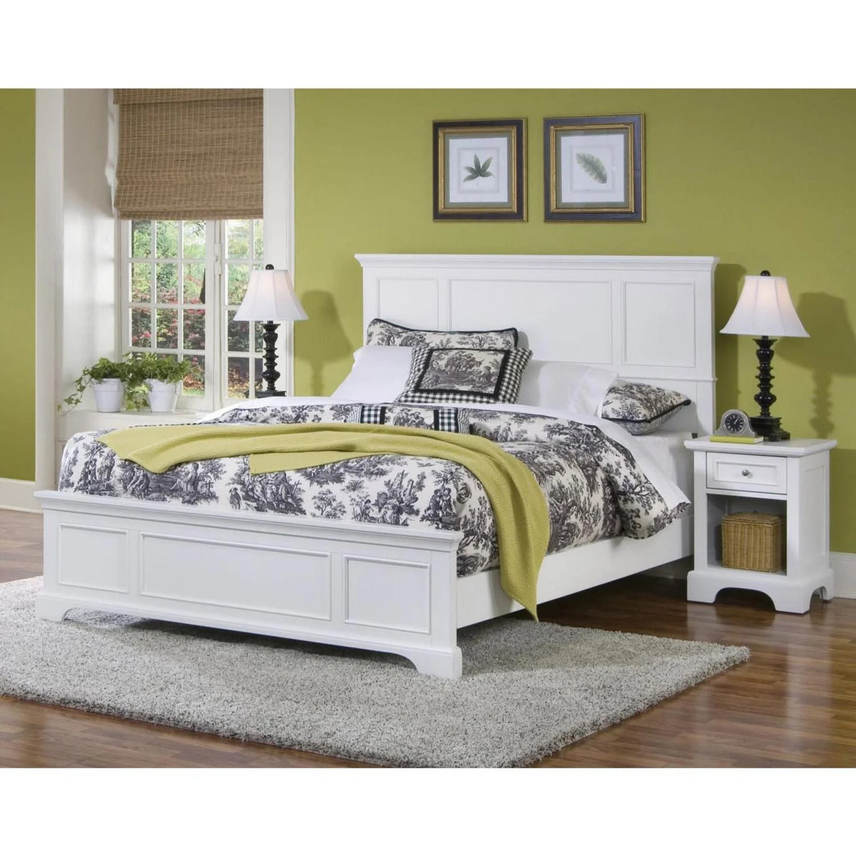 Off White Wood Queen Bed A423